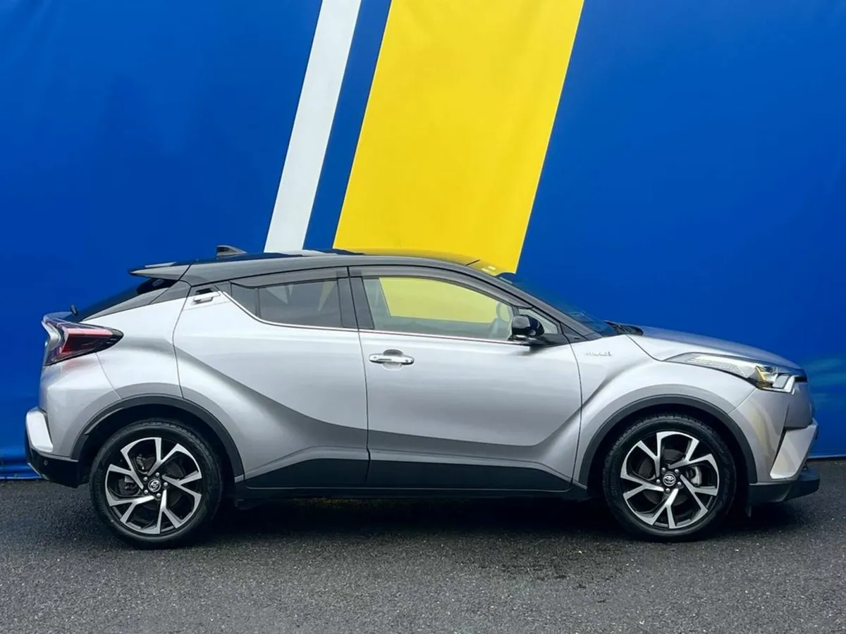 Toyota C-HR 1.8 HYBRID AUTO // 18" DIAMOND CUT ALL - Image 2