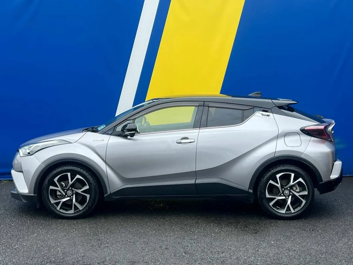 Toyota C-HR 1.8 HYBRID AUTO // 18" DIAMOND CUT ALL - Image 3