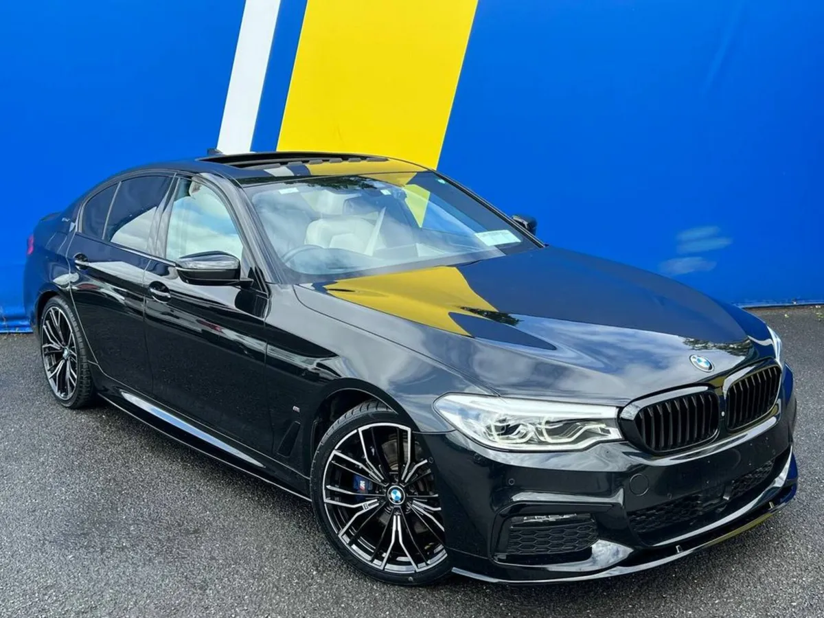 BMW 5-Series 530e M-SPORT COMPETITION 2.0 HYBRID / - Image 1