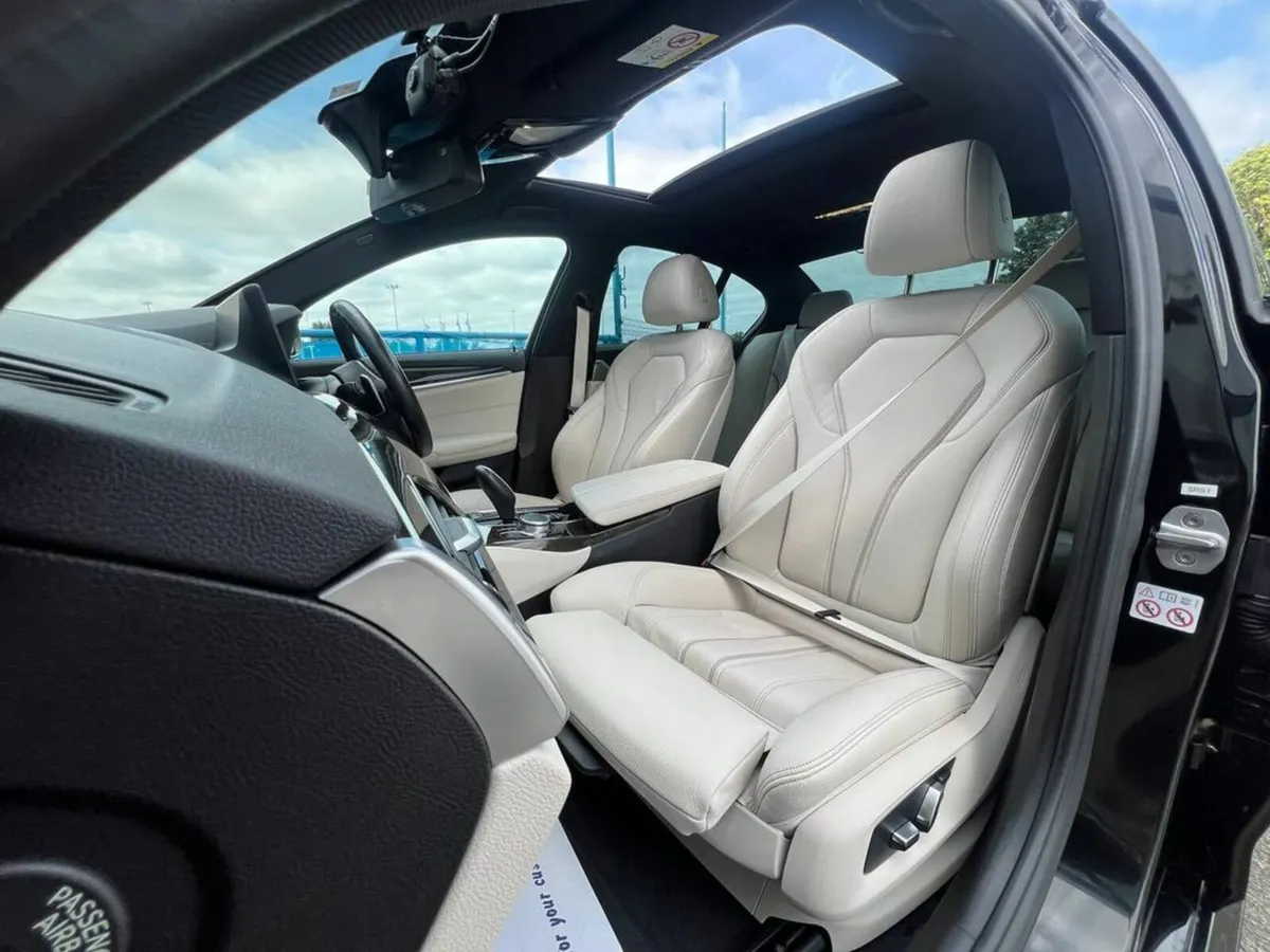 BMW 5-Series 530e M-SPORT COMPETITION 2.0 HYBRID / - Image 2