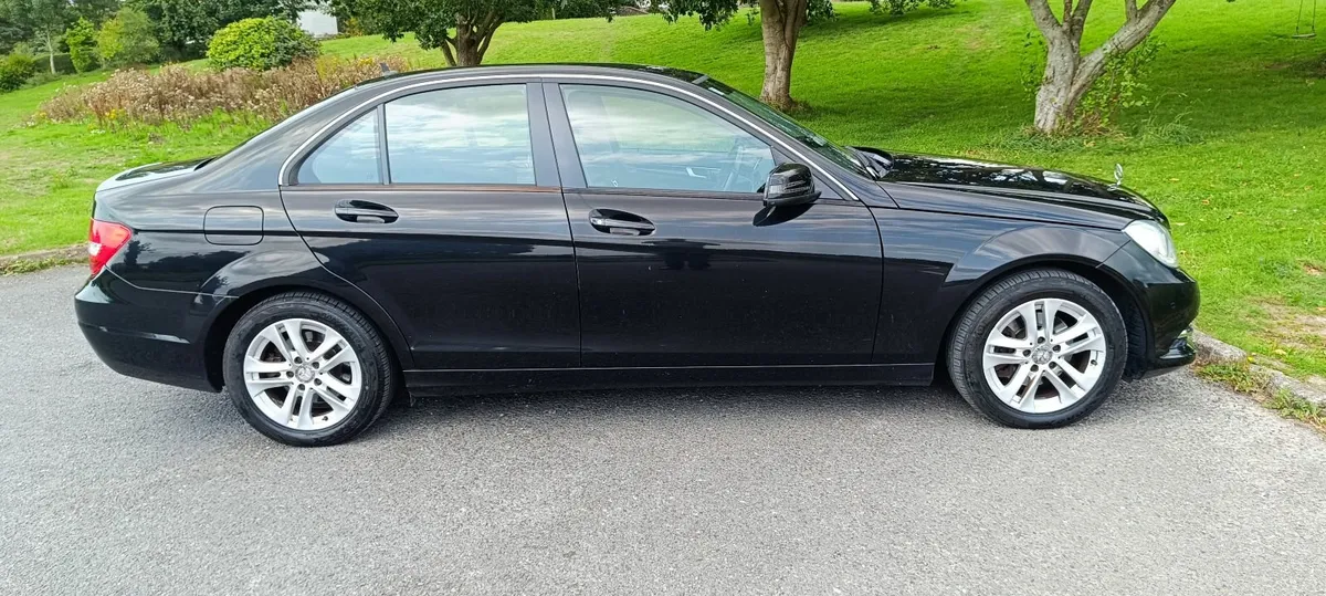Mercedes-Benz C-Class 220 CDI  2012 - Image 4