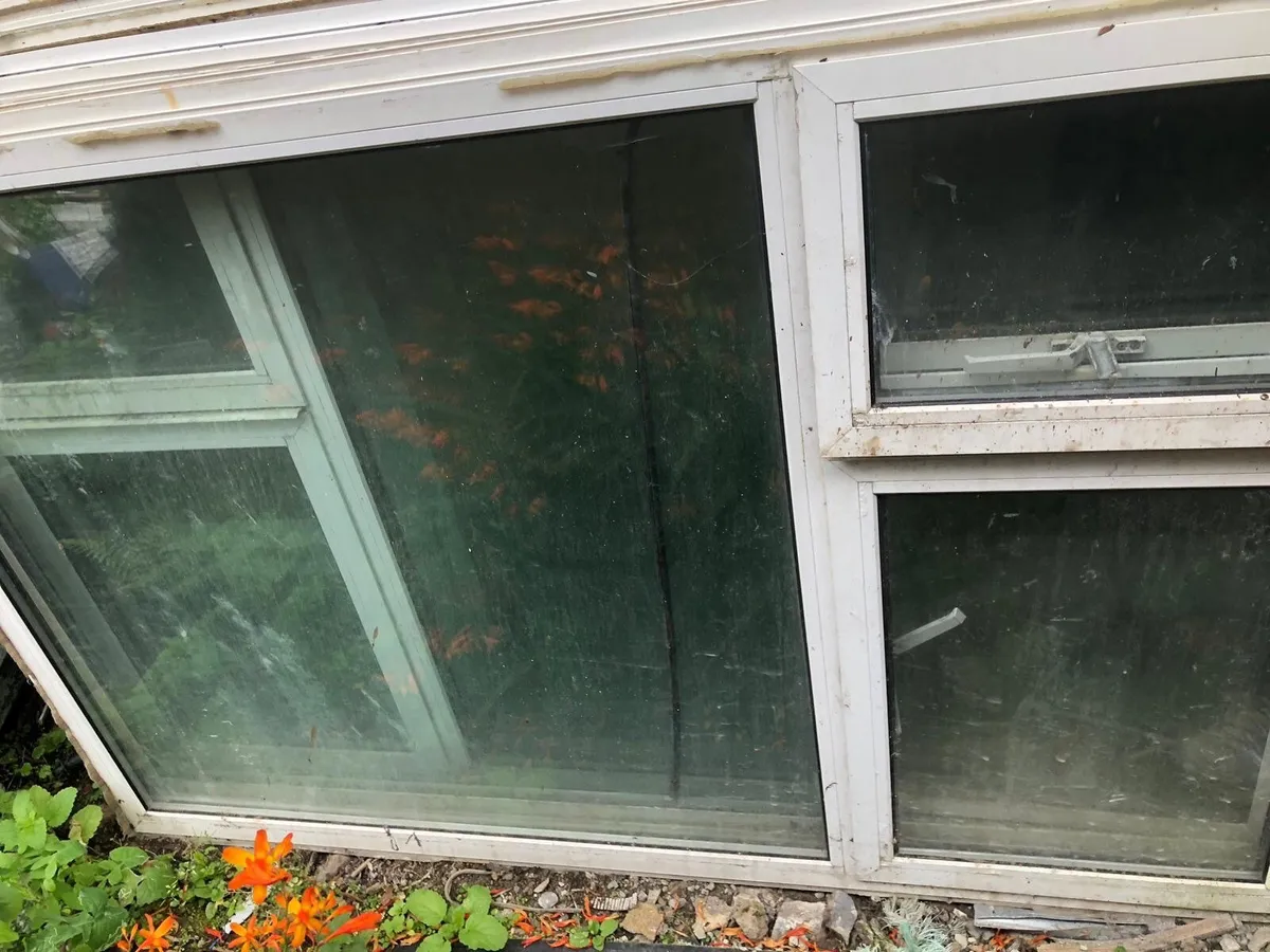 White coated aluminium windows - Image 1