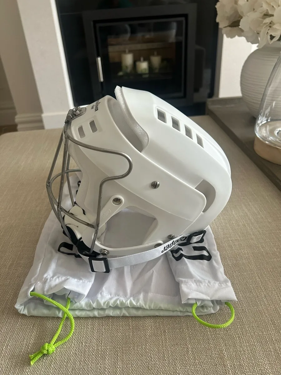 Cooper Helmet | Playmaker SK100 - Image 4