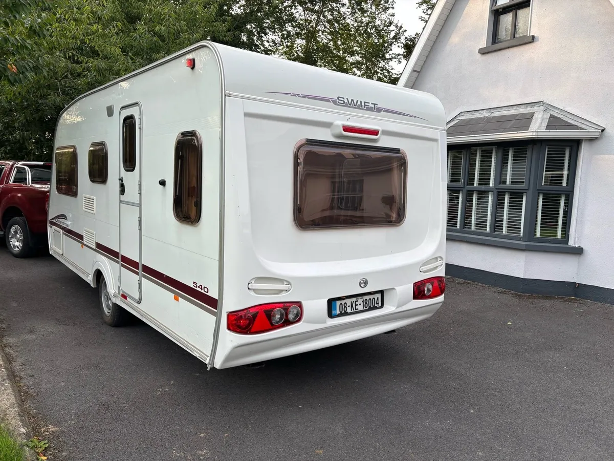 Swift 540 Charisma Caravan - Image 3