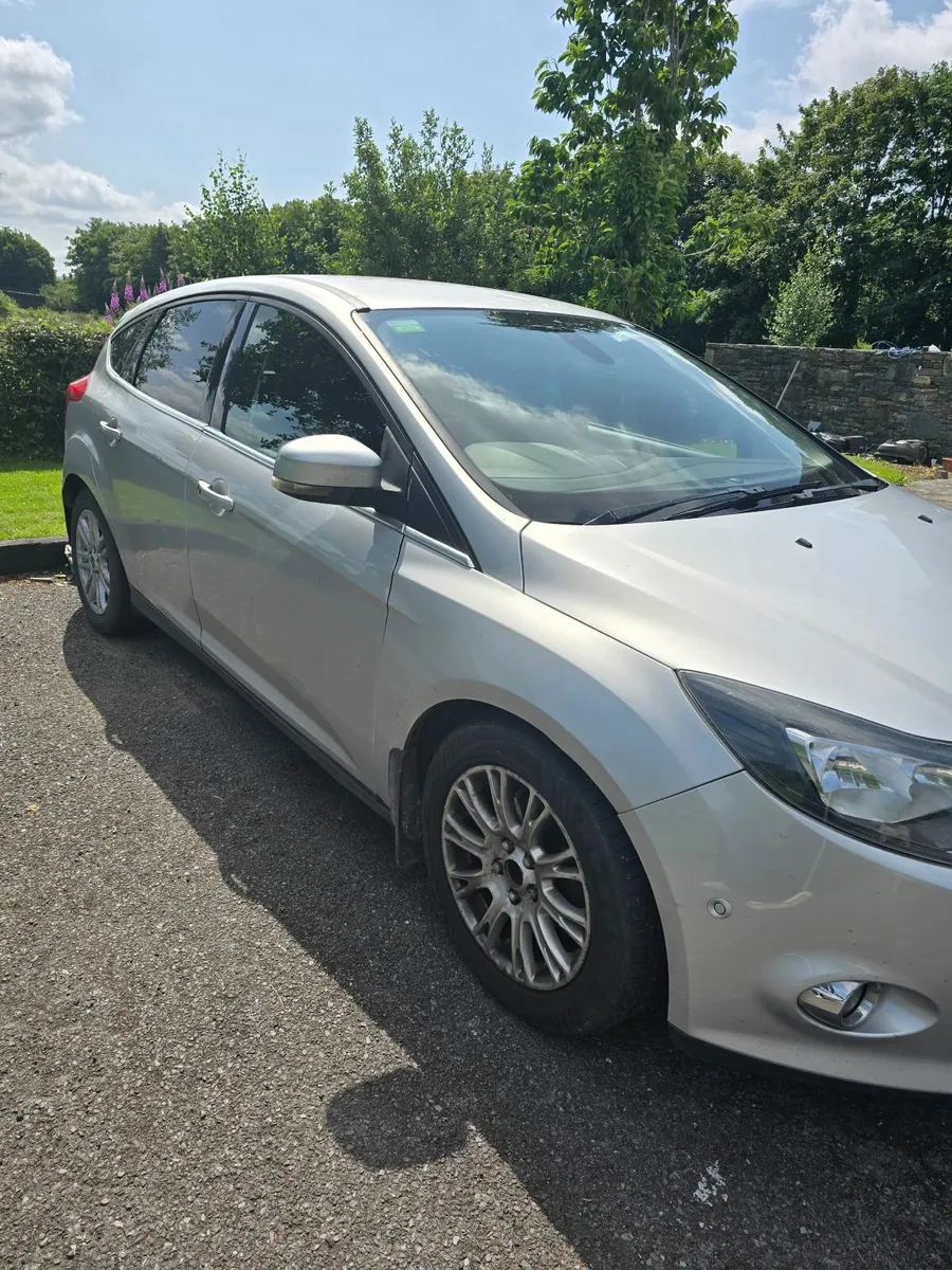 Ford Focus 2012 - Image 1