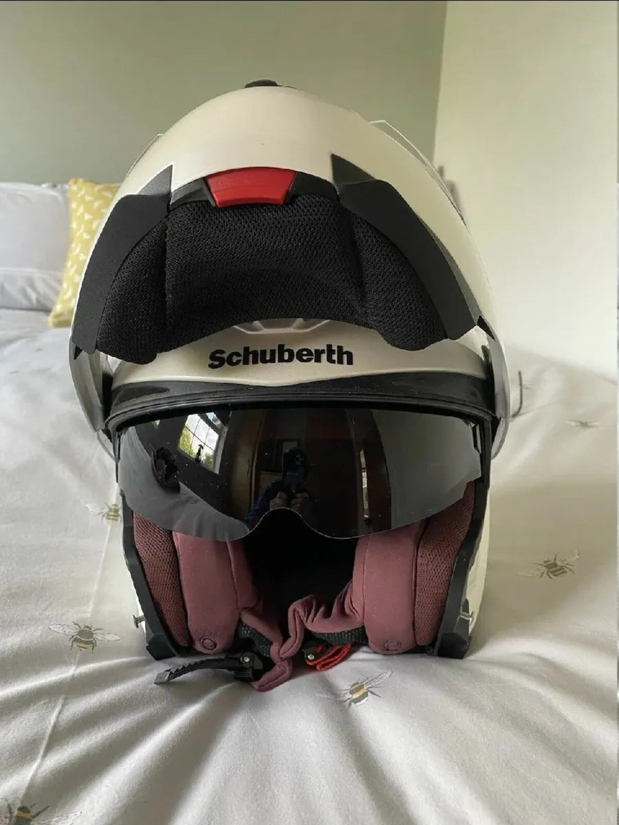 Schuberth C3 Pro ladies motorcycle helmet. Size XS - Image 4