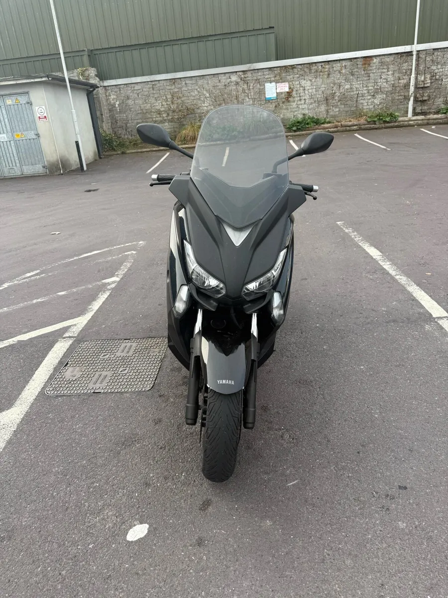 Yamaha XMax 400 - Image 4