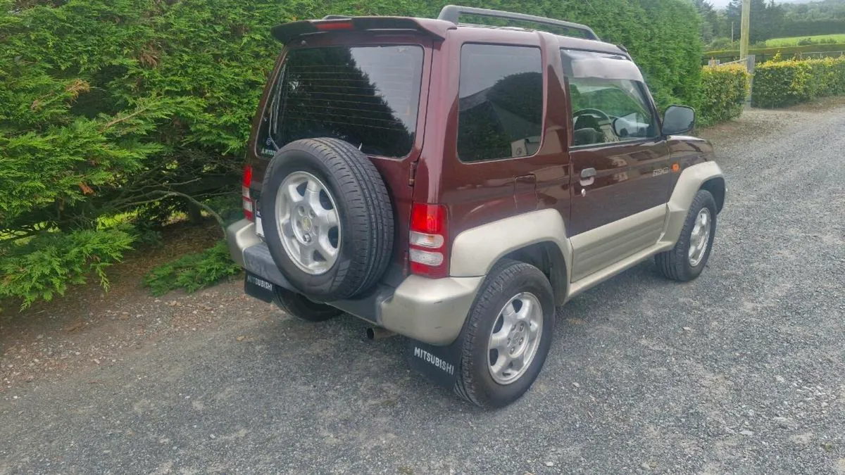 Mitsubishi pajero - Image 4