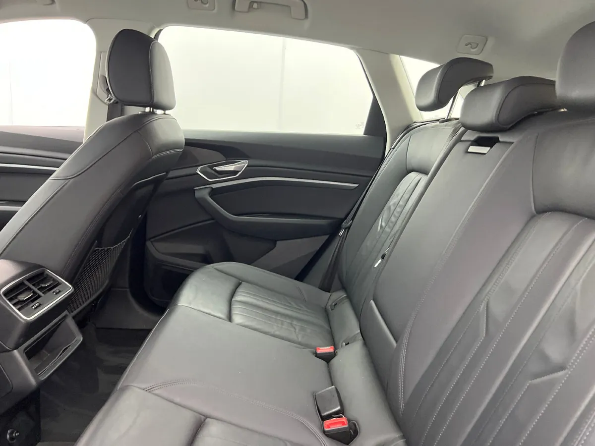 2022 AUDI E-TRON TECHNIK 55 QUATTRO 95KwH BATTERY - Image 4
