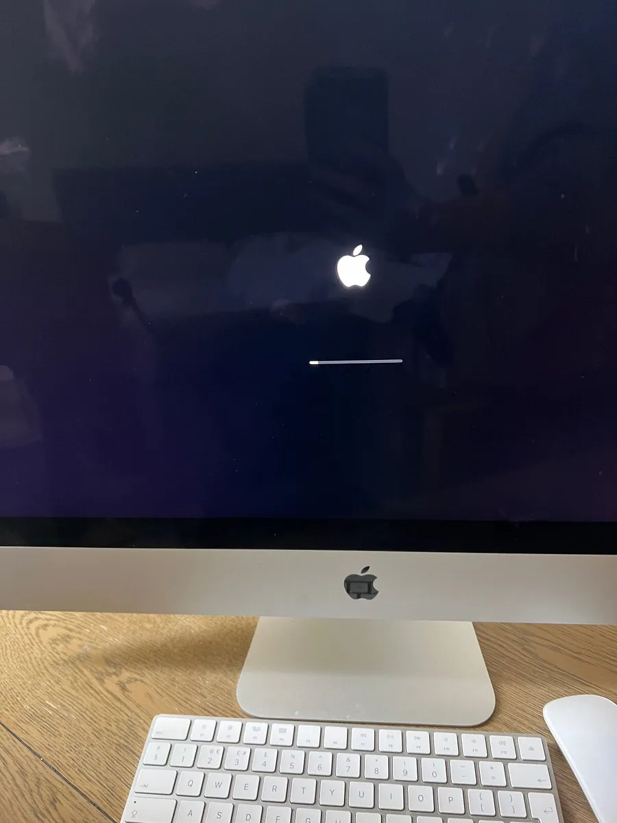 iMac (Retina 5K, 27-inch, Late 2015) - Image 3