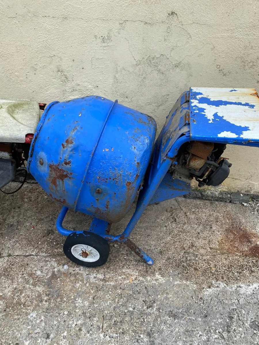 Cement mixers - Image 3