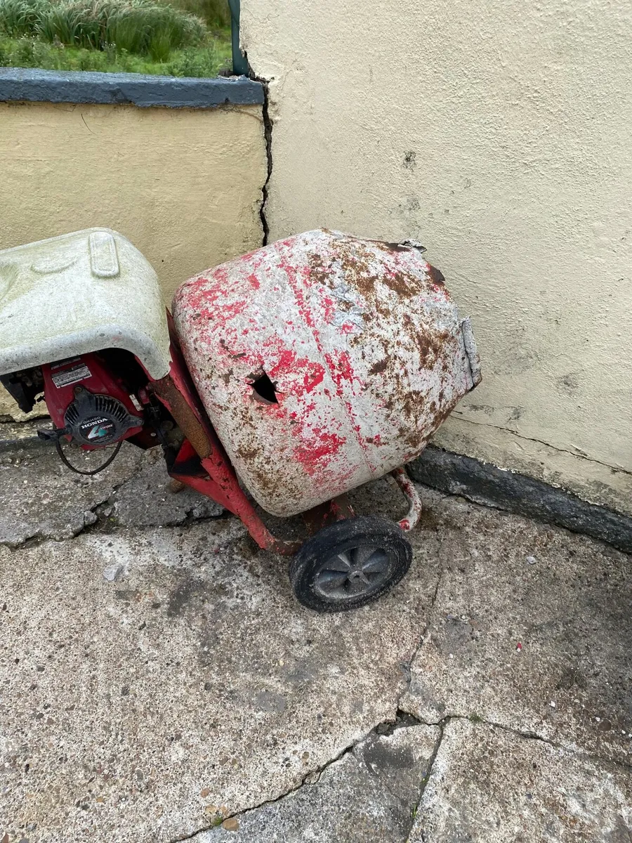 Cement mixers - Image 4
