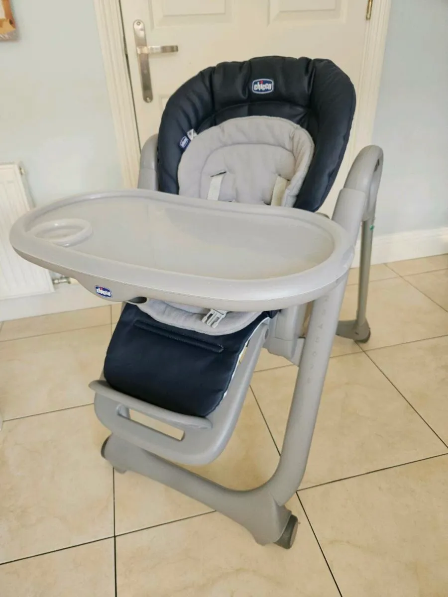 Chicco highchair - Image 4