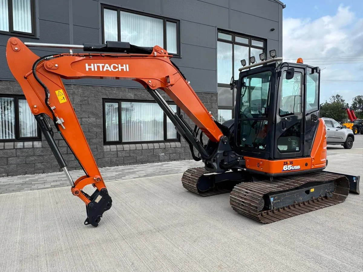 2022 Hitachi ZX65USB-6 CLR - Image 2