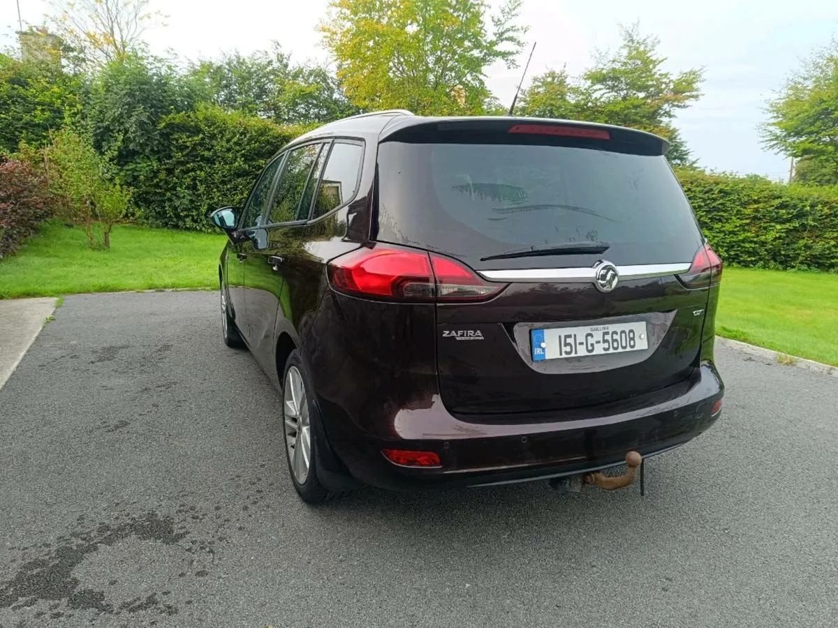 Opel Zafira Tourer 2.0 cdti - Image 4