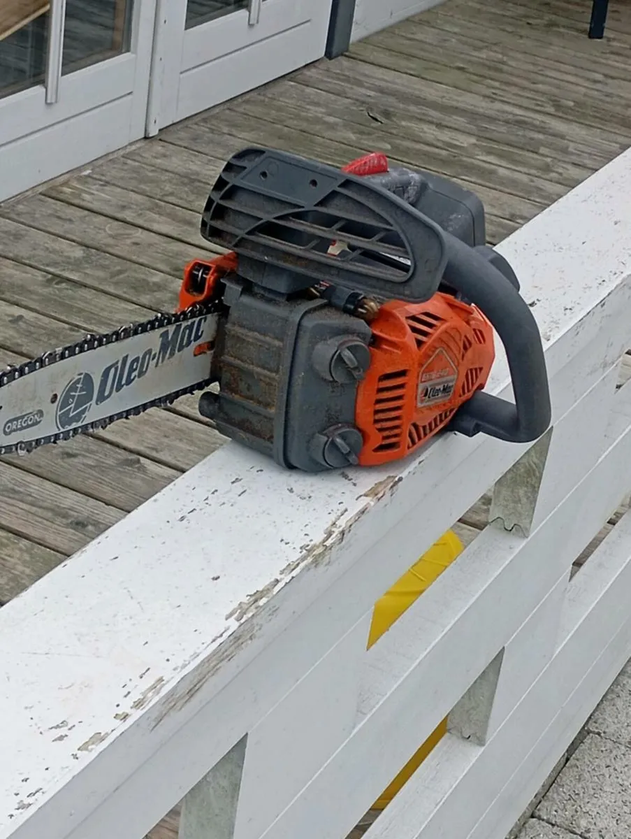 Ole Mac light weight pruning saw - Image 1