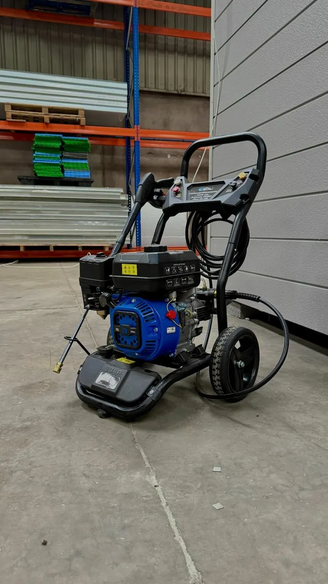 *KLARNA* Petrol Power Washer 7HP/200BAR - Image 3