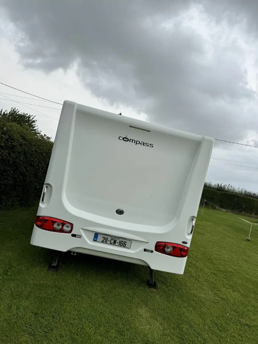 Caravan - Compass Corona Club 474 - Image 4