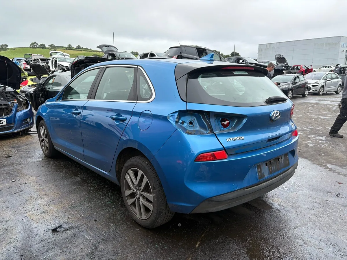 BREAKING PARTS 2018 HYUNDAI I30 1.0 Petrol Manual - Image 4