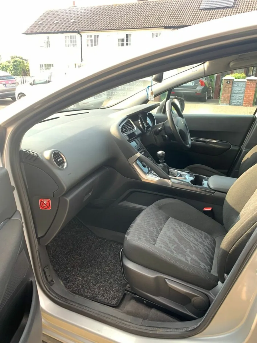 Peugeot 3008 *needs clutch replaced* - Image 3