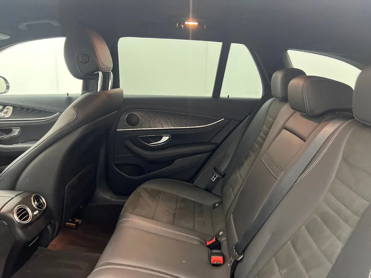2020 MERCEDES-BENZ C CLASS AMG LINE PREMIUM DE - Image 4