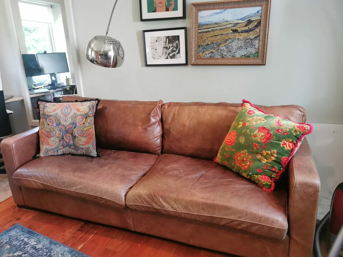 leather couch - Image 2