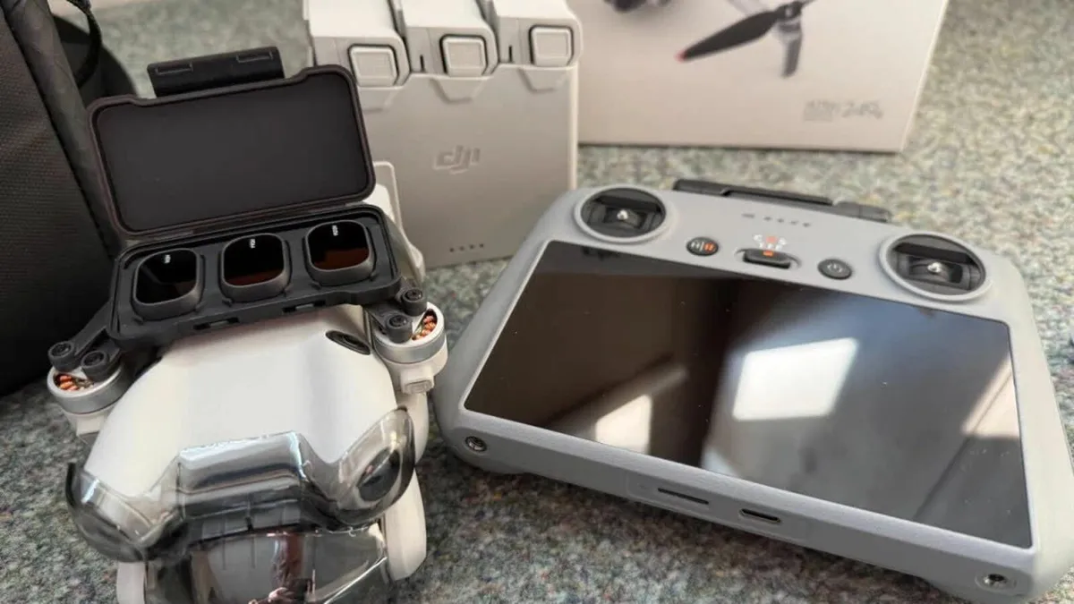 DJI Mini 4 Pro Fly More Combo Drone - Image 2