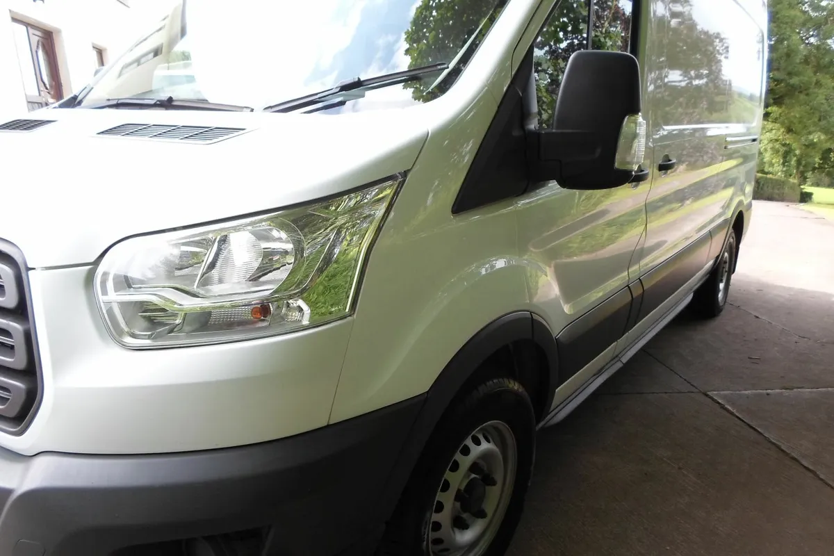 Ford Transit 2018 - Image 1