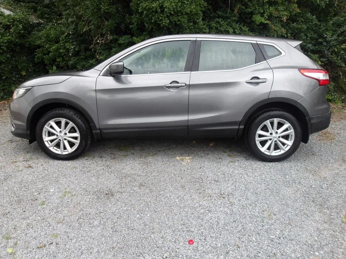 Nissan QASHQAI 1.6 DSL SV - Image 1