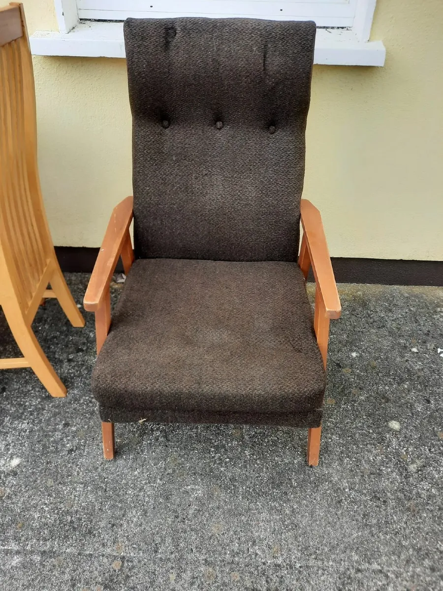 Vintage armchair - Image 1
