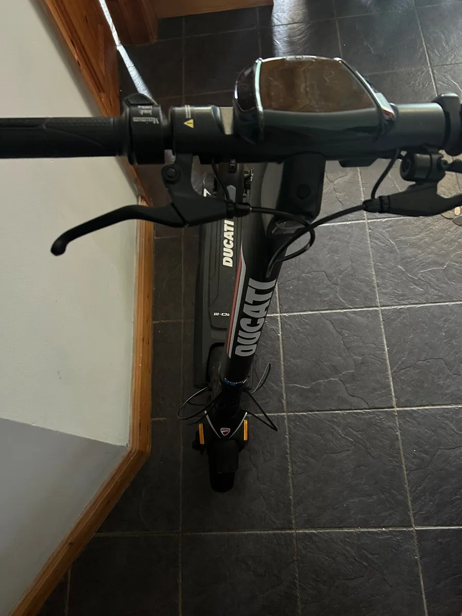 Electric Scooter - Image 2