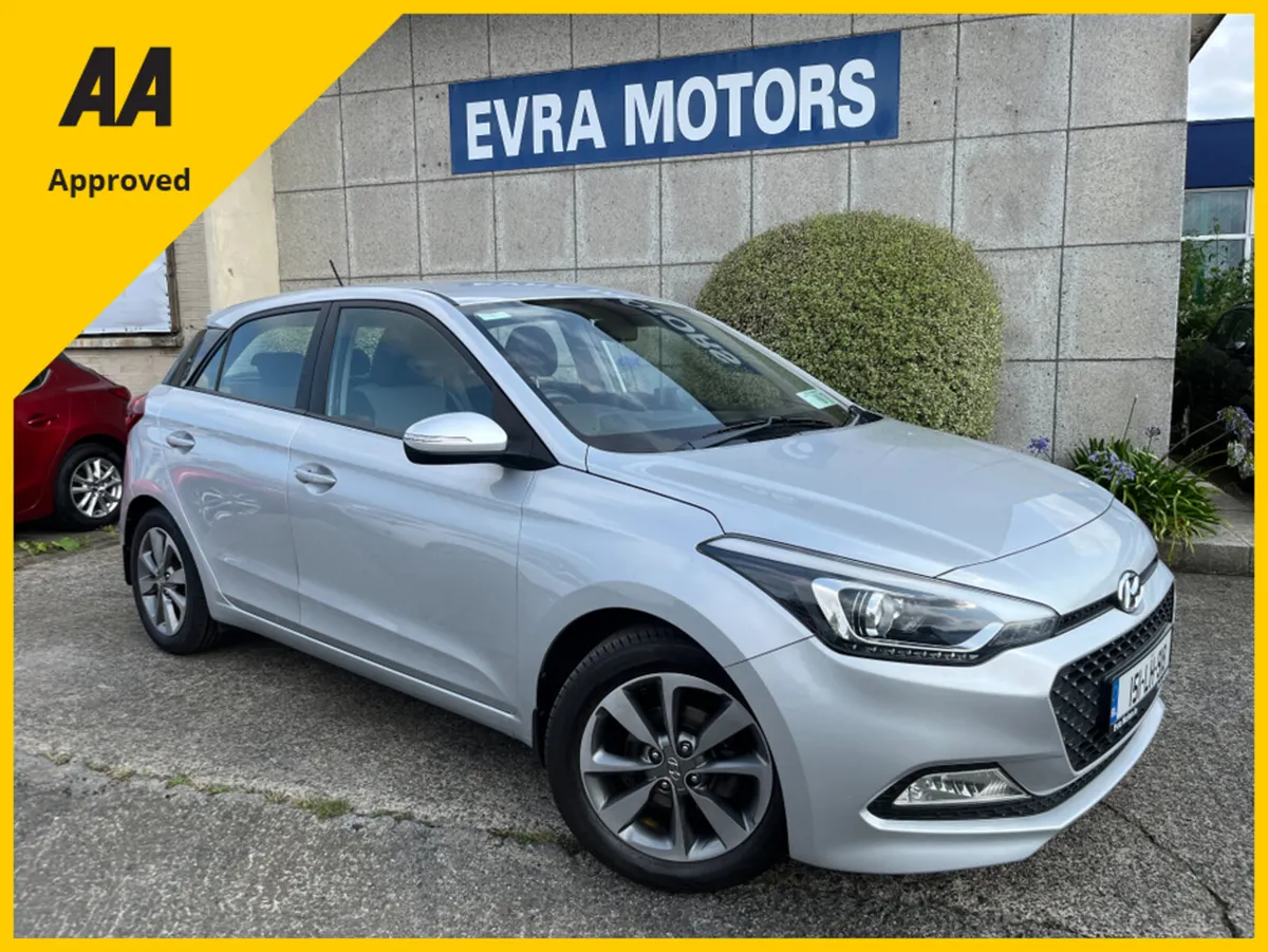 Hyundai i20 DELUXE 1.2 PETROL - Image 1