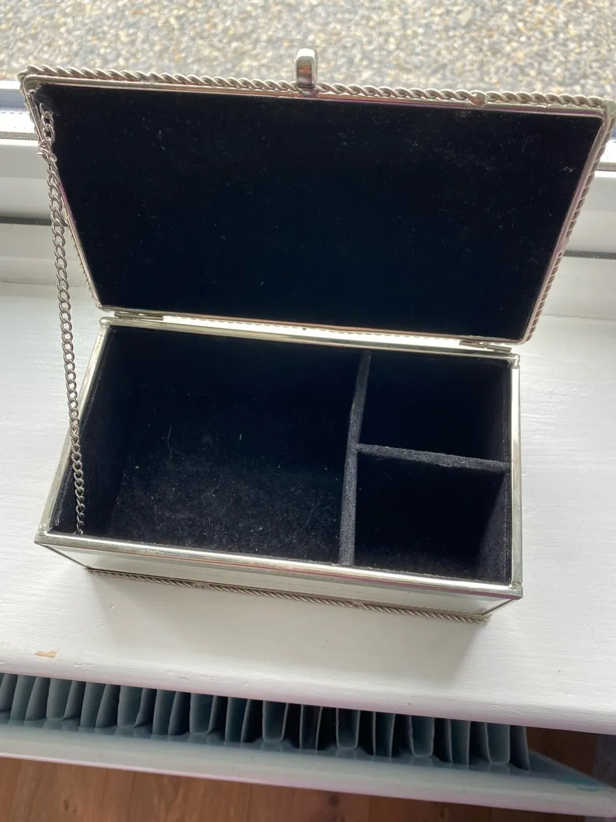 Gemma Jewellery box - Image 3
