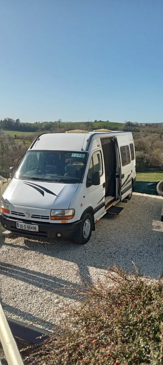 Renault master Campervan - Image 1