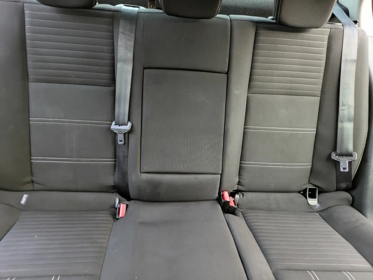 Renault Fluence 2015 - Image 2