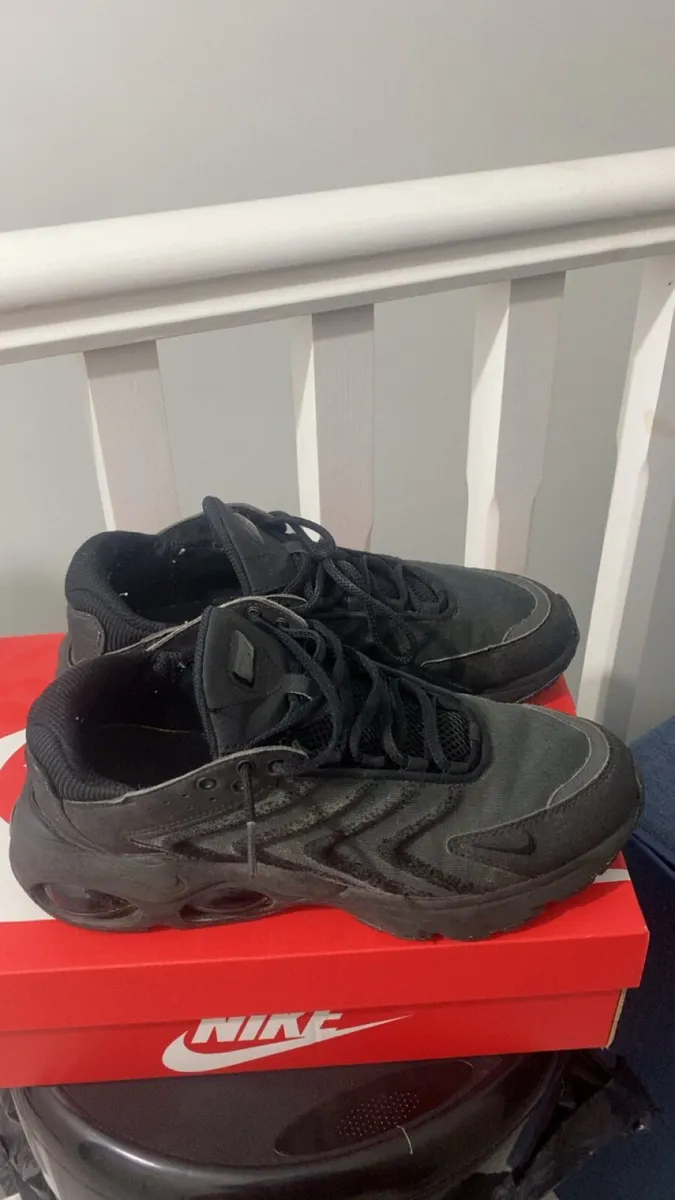 Nike Tw’s - Image 2