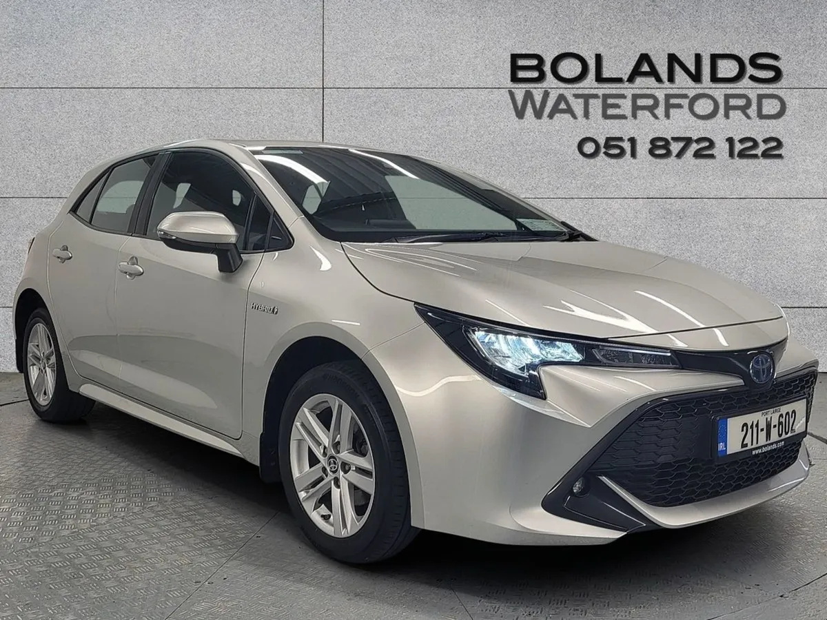 Toyota Corolla 1.8 Hybrid Luna Hatchback Finance - Image 1