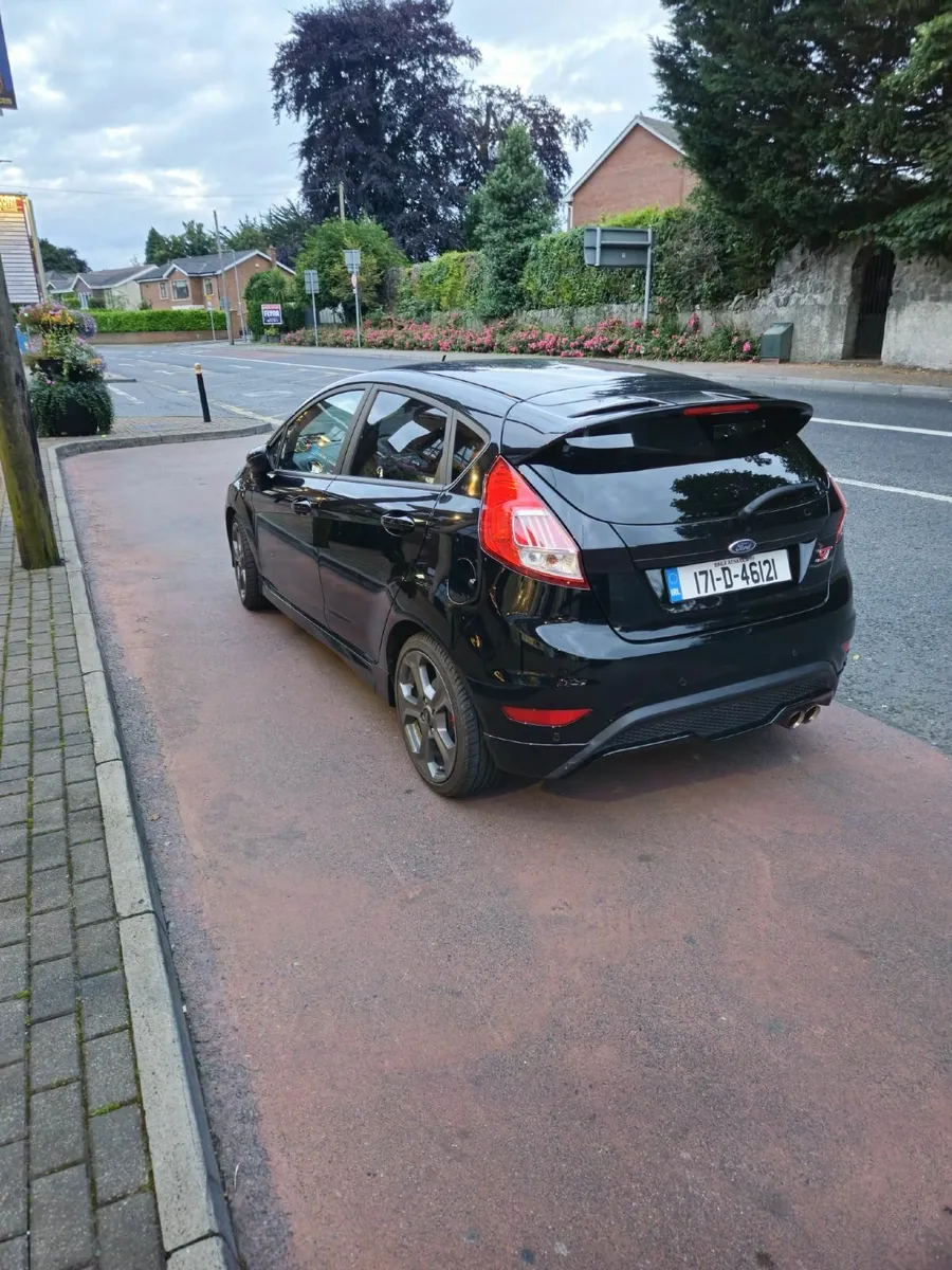 Ford Fiesta 2017 - Image 4