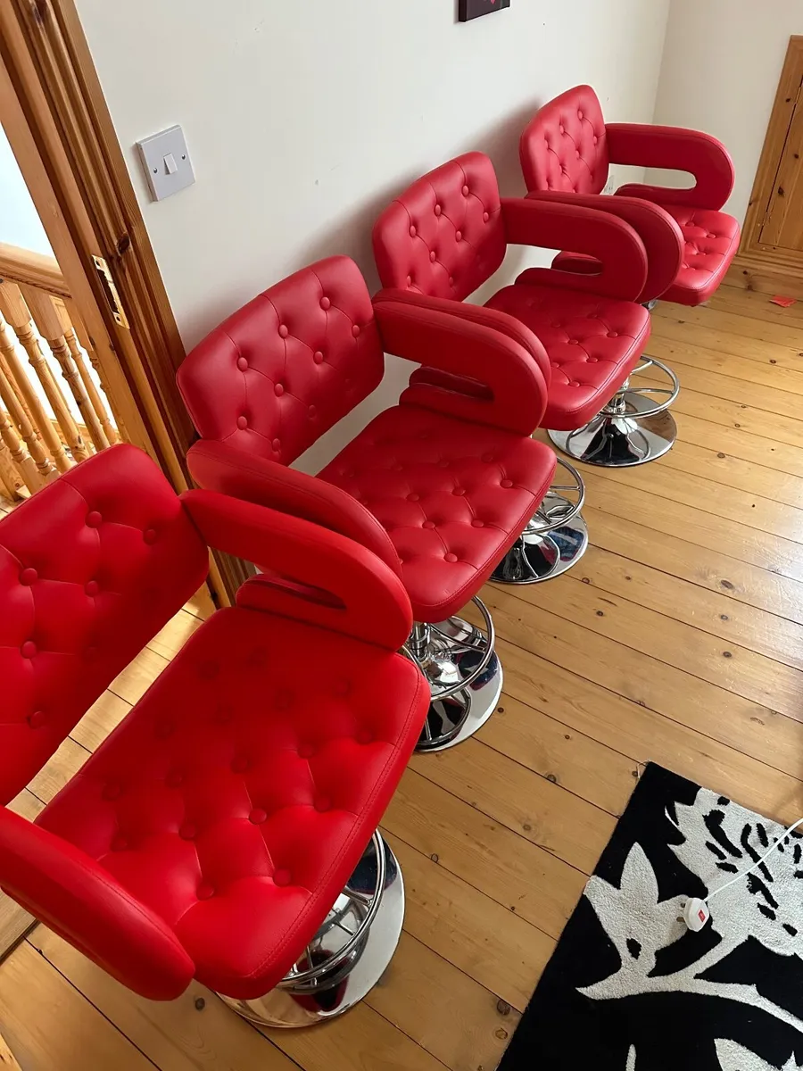 4 bar stools Red - Image 1