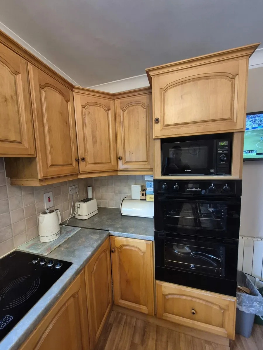 Solid Wood Kitchen - Image 3