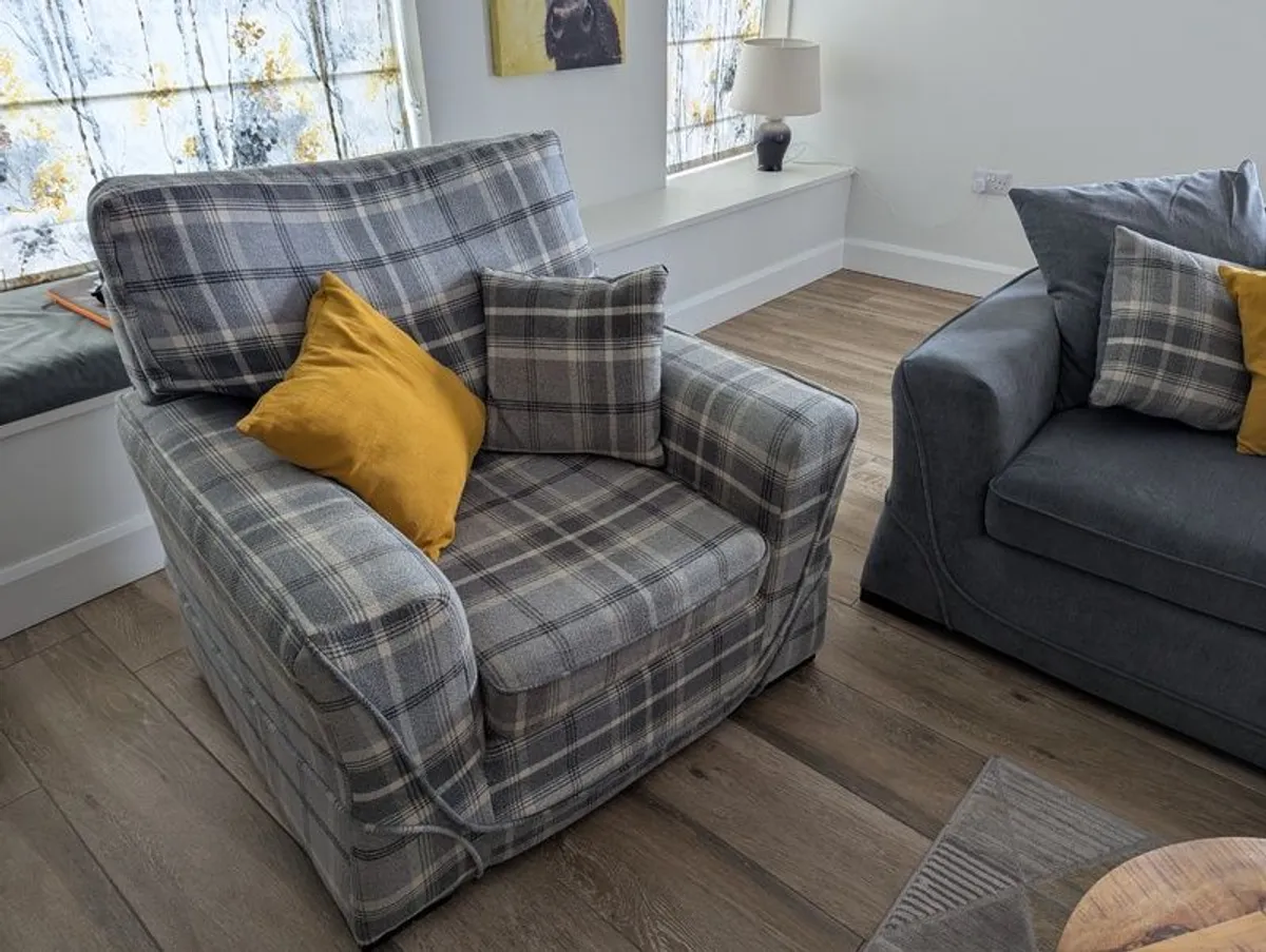 3 1 1 Sofa Suite - Image 3
