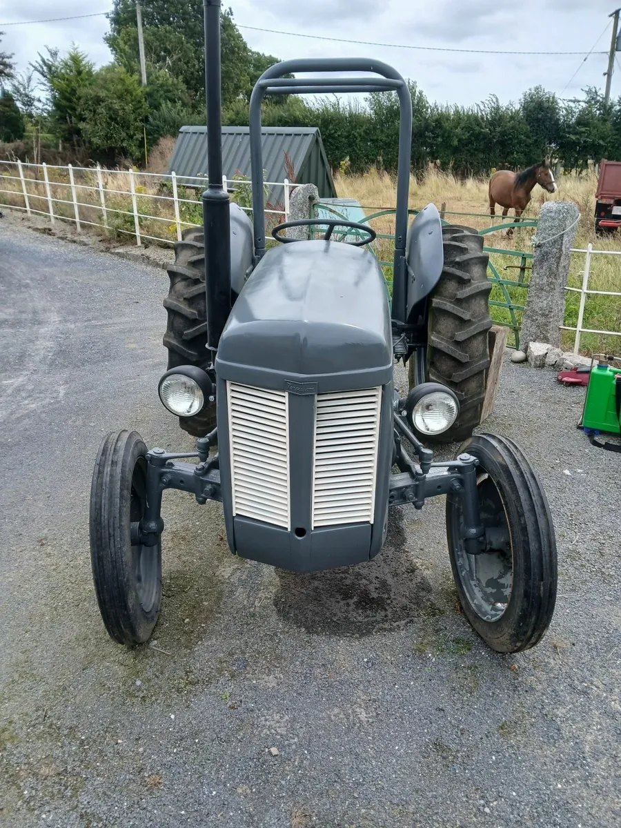TRACTOR Fergason, Diesel T20 - Image 1