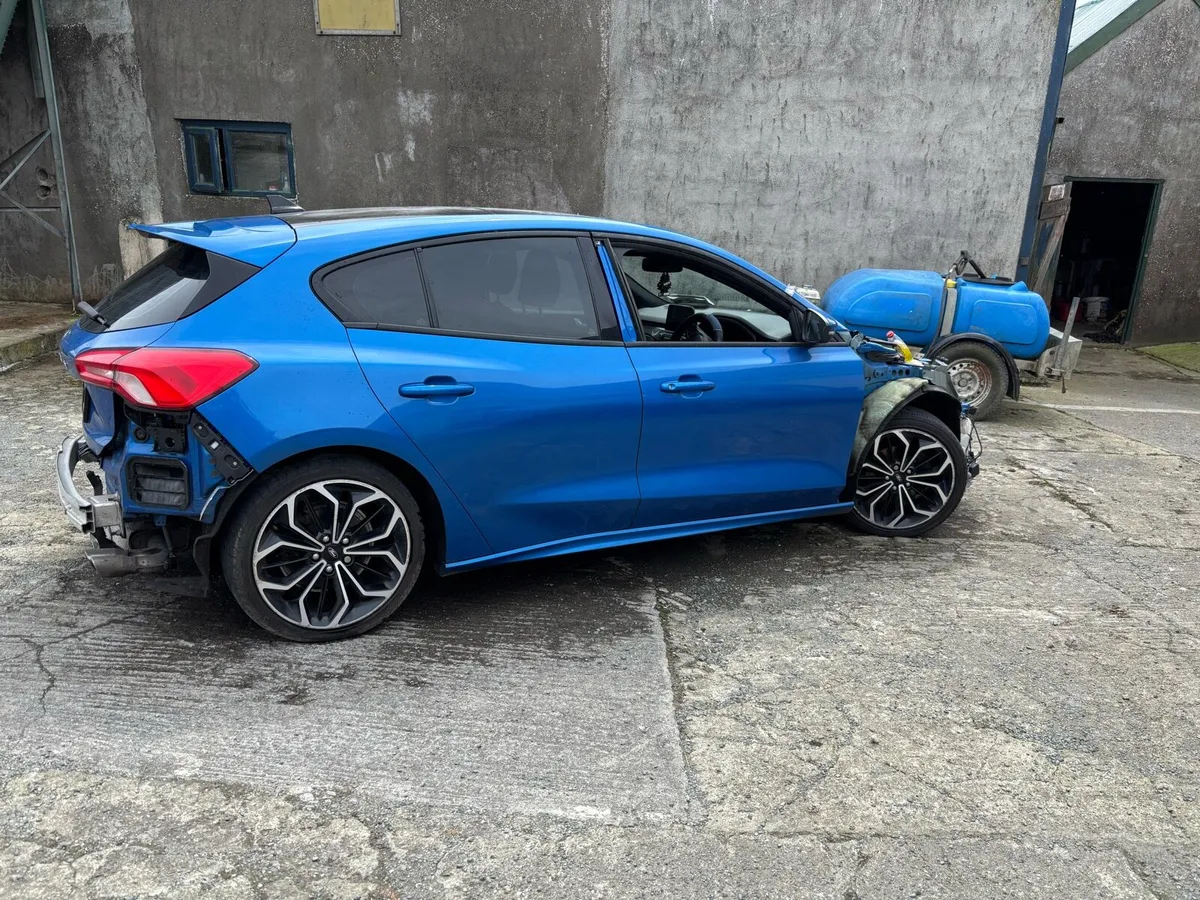 2019 Ford Focus Parts Required - Image 4