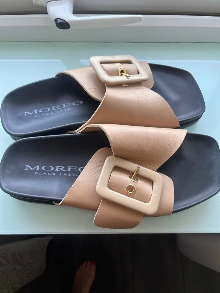 Moreo Italian Leather Nude Slides New - Image 2