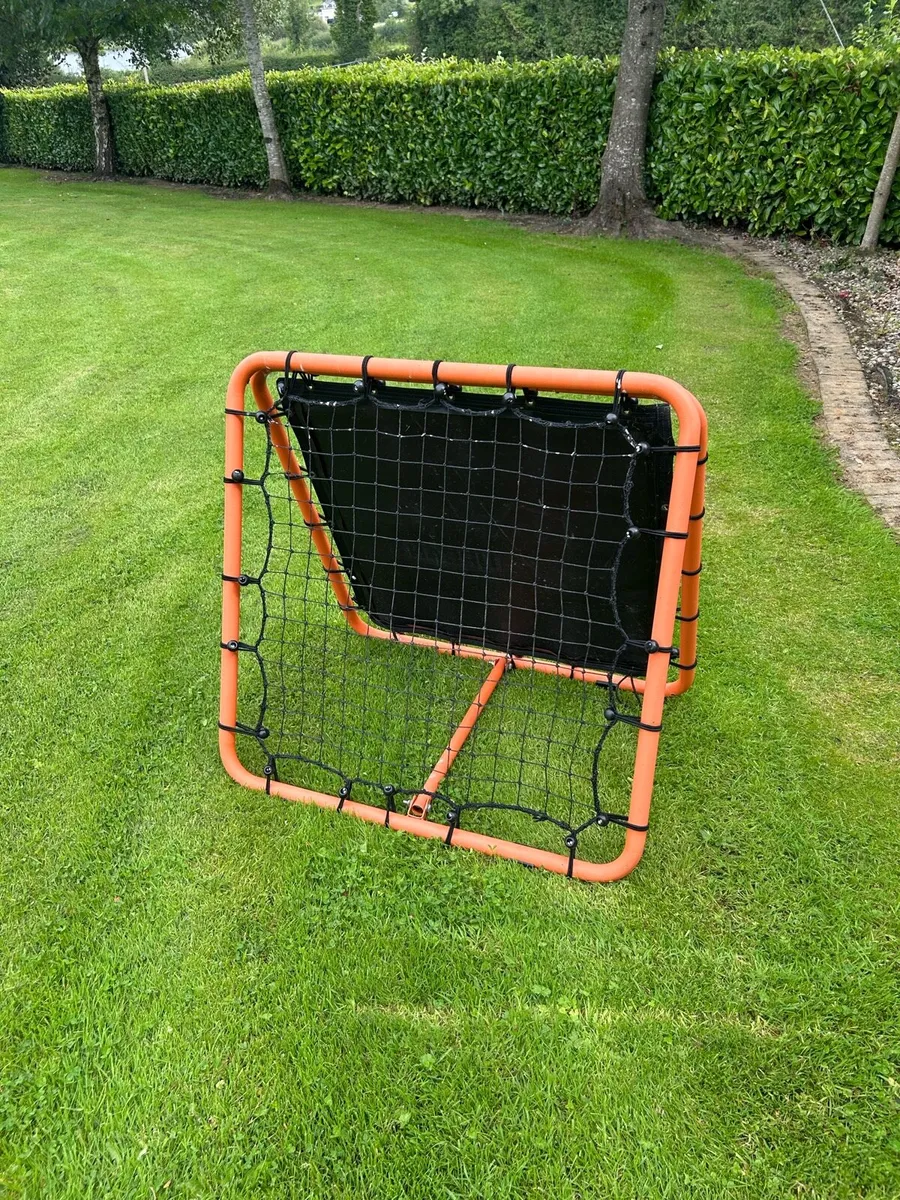 Foorball / soccer rebounder - flick Urban - Image 2