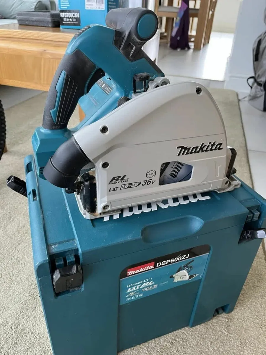 Makita DSP600ZJ 36V Brushless Plunge Saw - Image 1