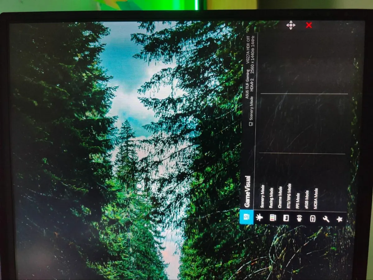ASUS gamin monitor 27'' - Image 1