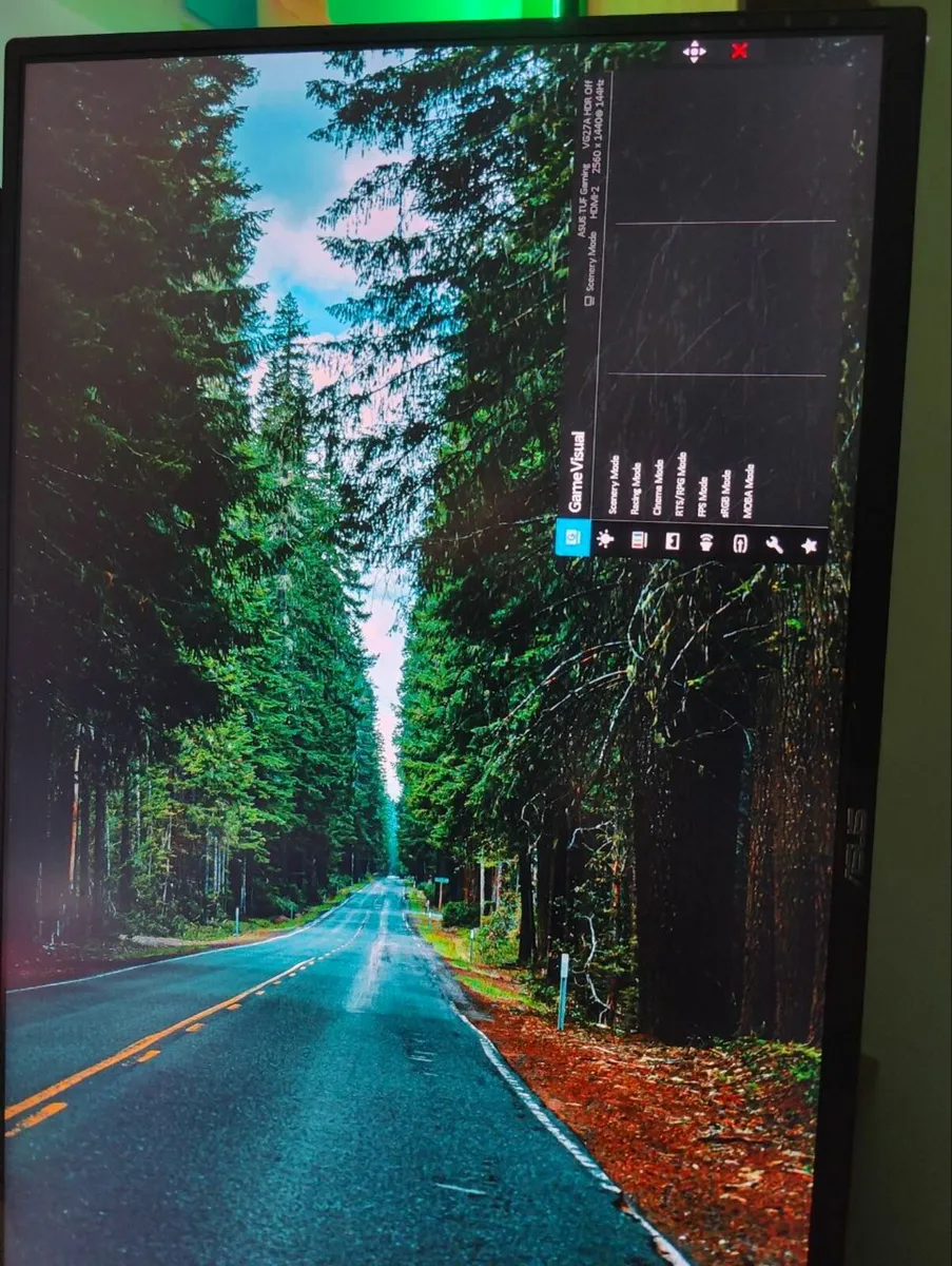 ASUS gamin monitor 27'' - Image 4