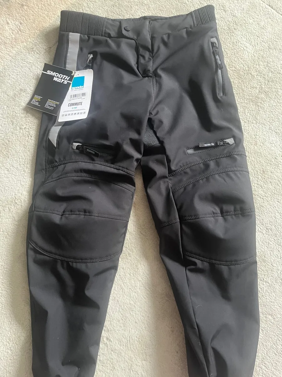Spada motorbike trousers xl new - Image 1
