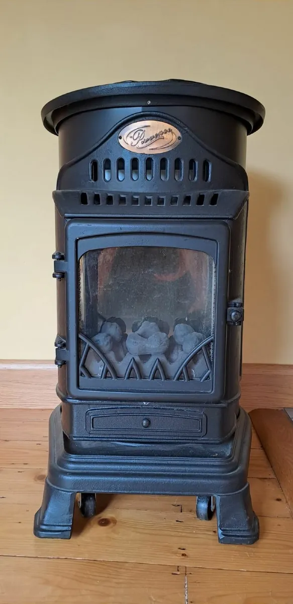 Gas heater - Image 1